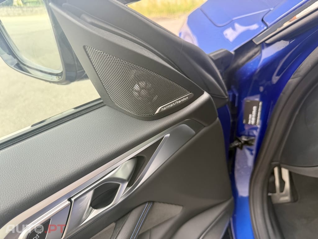 BMW i4 M50 Pack Desportivo M Pro — fotografia 19