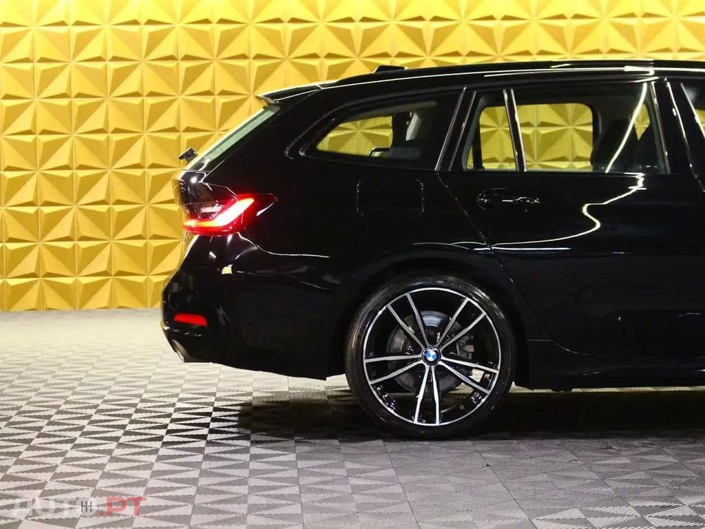 BMW 318 d Auto