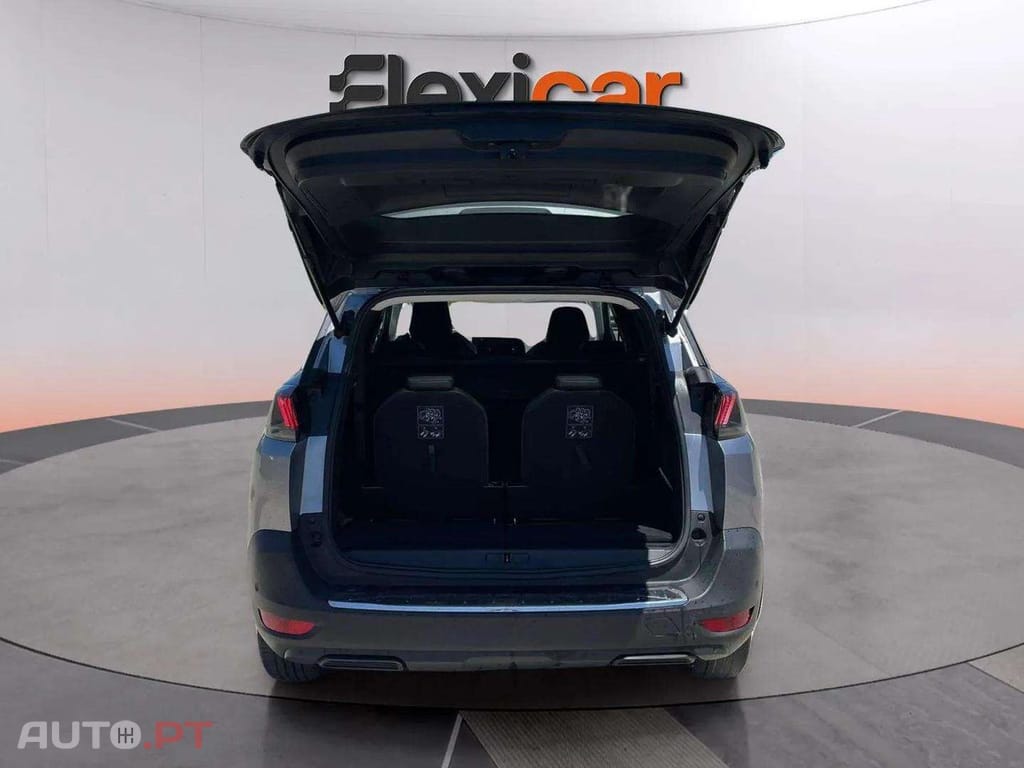 Peugeot 5008 1.5 BlueHDi Allure Pack