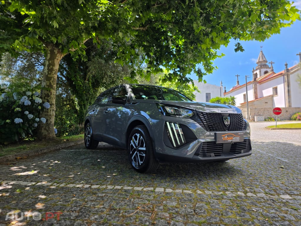 Peugeot E-2008 50 kWh Active Pack