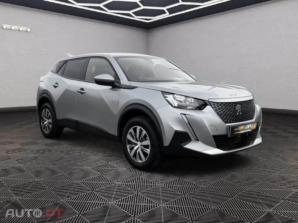 Peugeot E-2008 50 kWh Active Pack