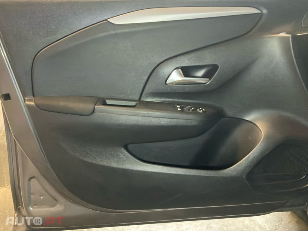 Opel Corsa 1.2 Edition
