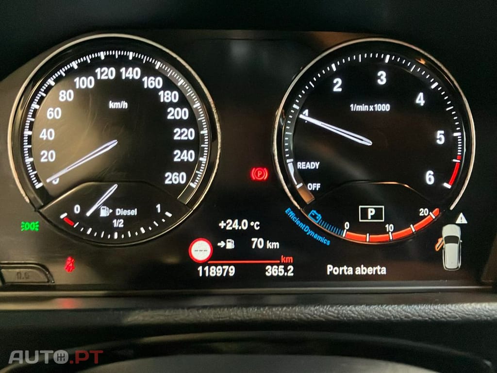 BMW X1 16 d sDrive Auto Advantage — fotografia 9