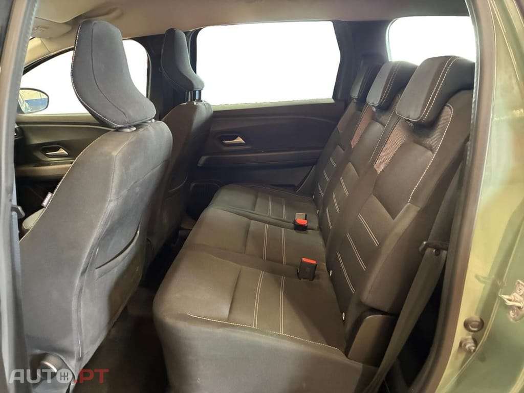 Dacia Jogger 1.6 Hybrid Expression