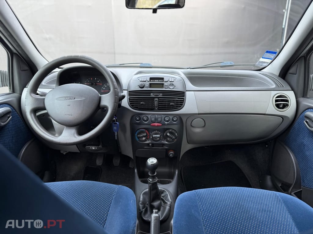 Fiat Punto 1.2 16V 80 Dynamic
