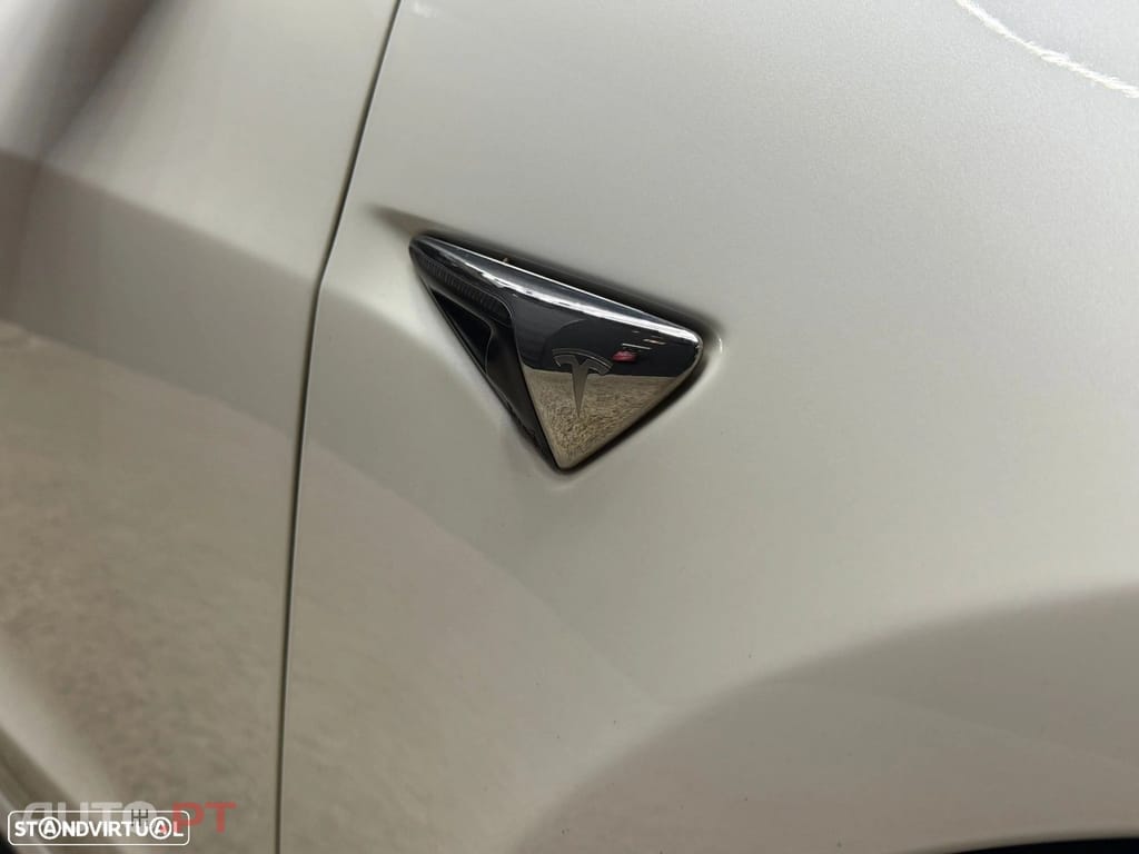 Tesla Model 3 Long Range Tração Traseira