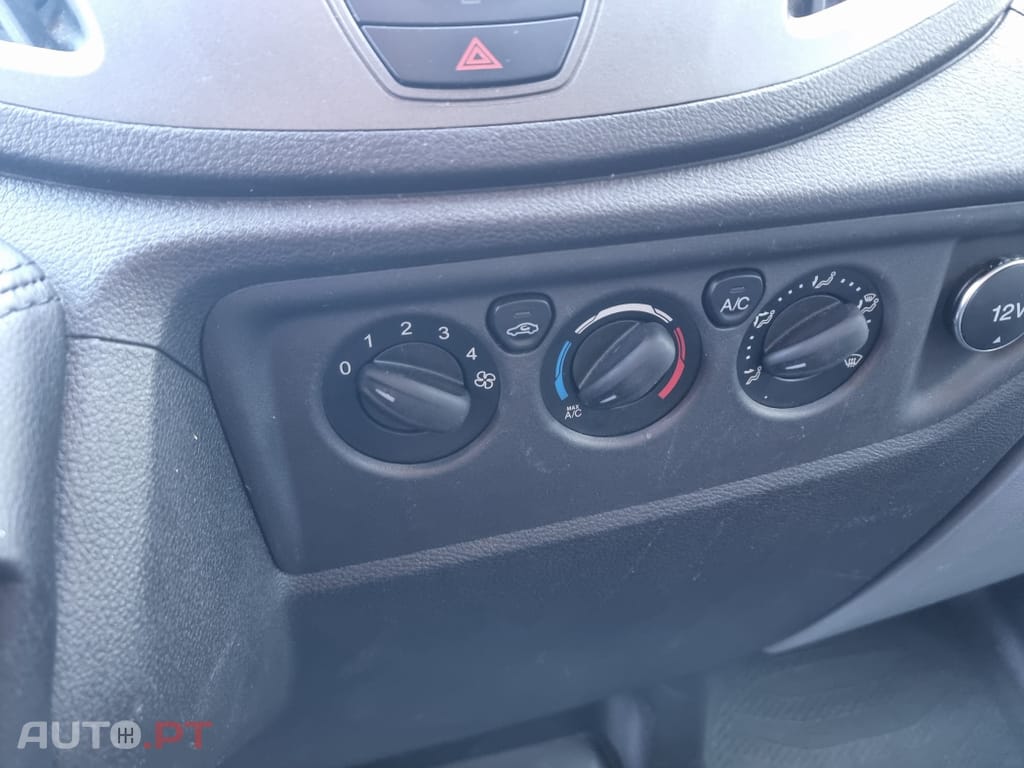 Ford Transit 350 L4 2.2 TDCi H1 CD Ambiente