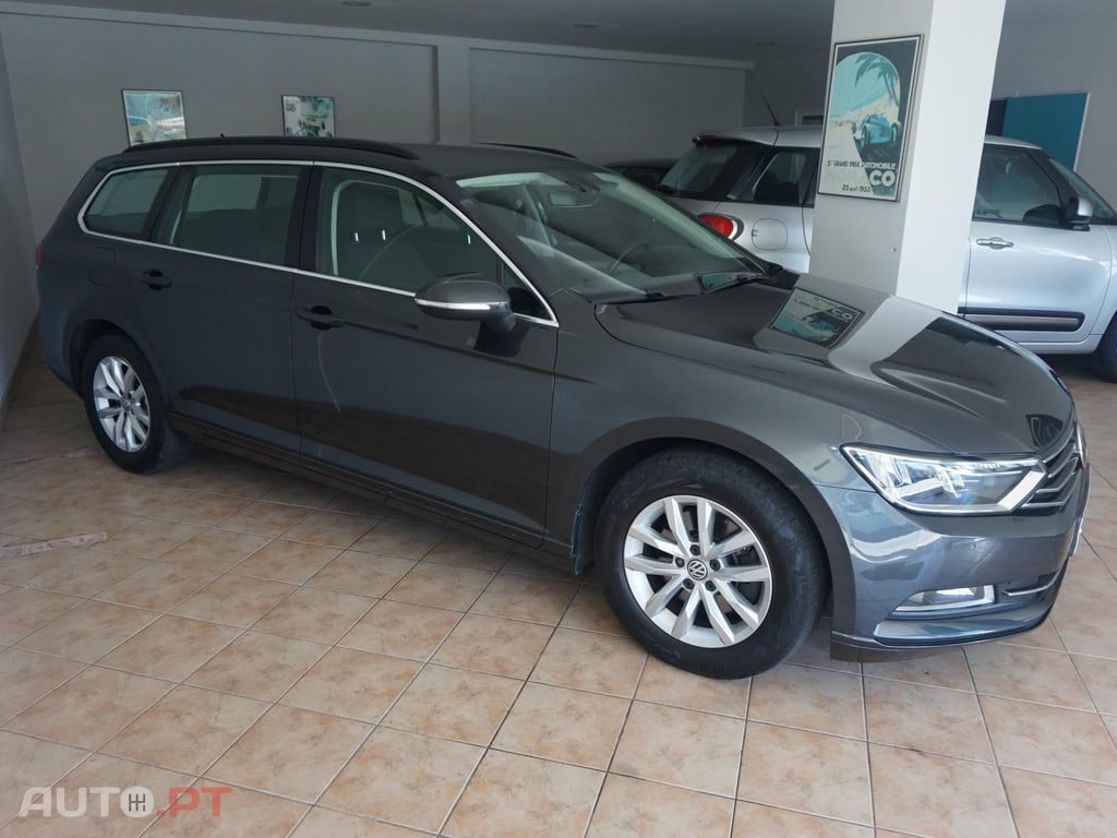 Volkswagen Passat Variant Confortline Auto 2.0 TDI