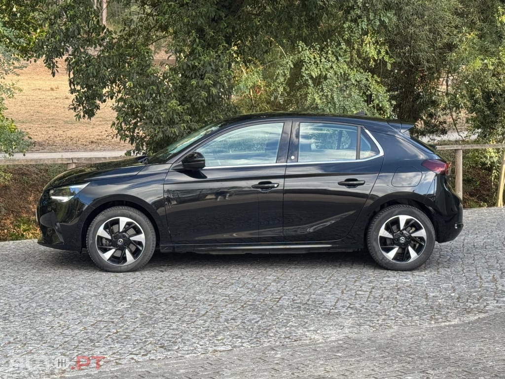 Opel Corsa-E Elegance