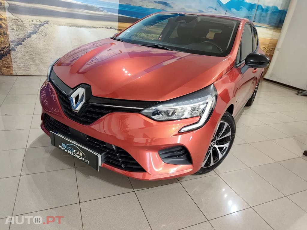 Renault Clio TCe 100 INTENS