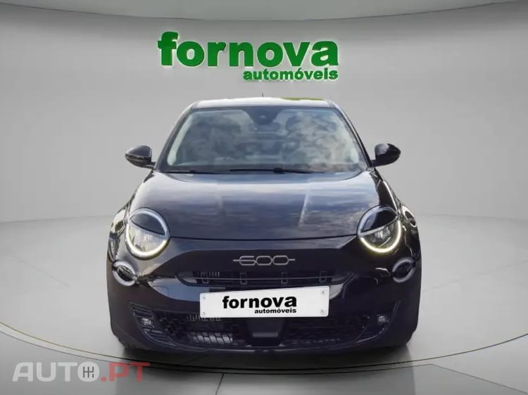 Fiat 600 1.2 Hybrid Icon