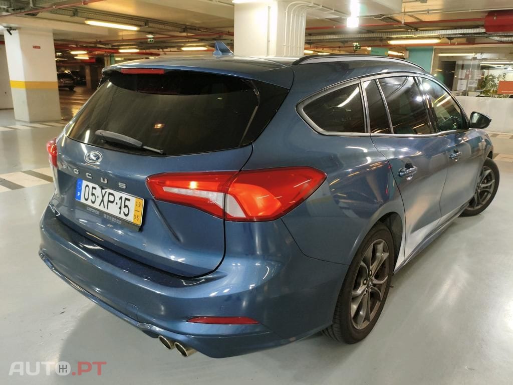 Ford Focus SW 1.5 TDCi EcoBlue ST-Line