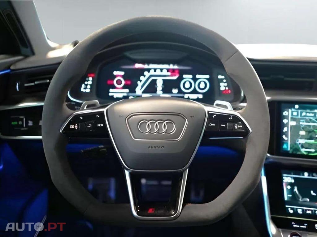 Audi RS6 Performance PANO AIR MATRIX HA STHZ