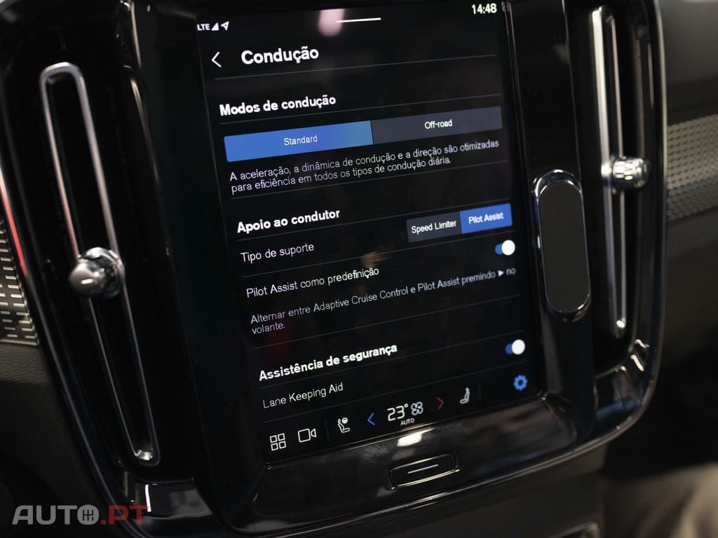 Volvo XC40 P8 AWD Recharge RDesign