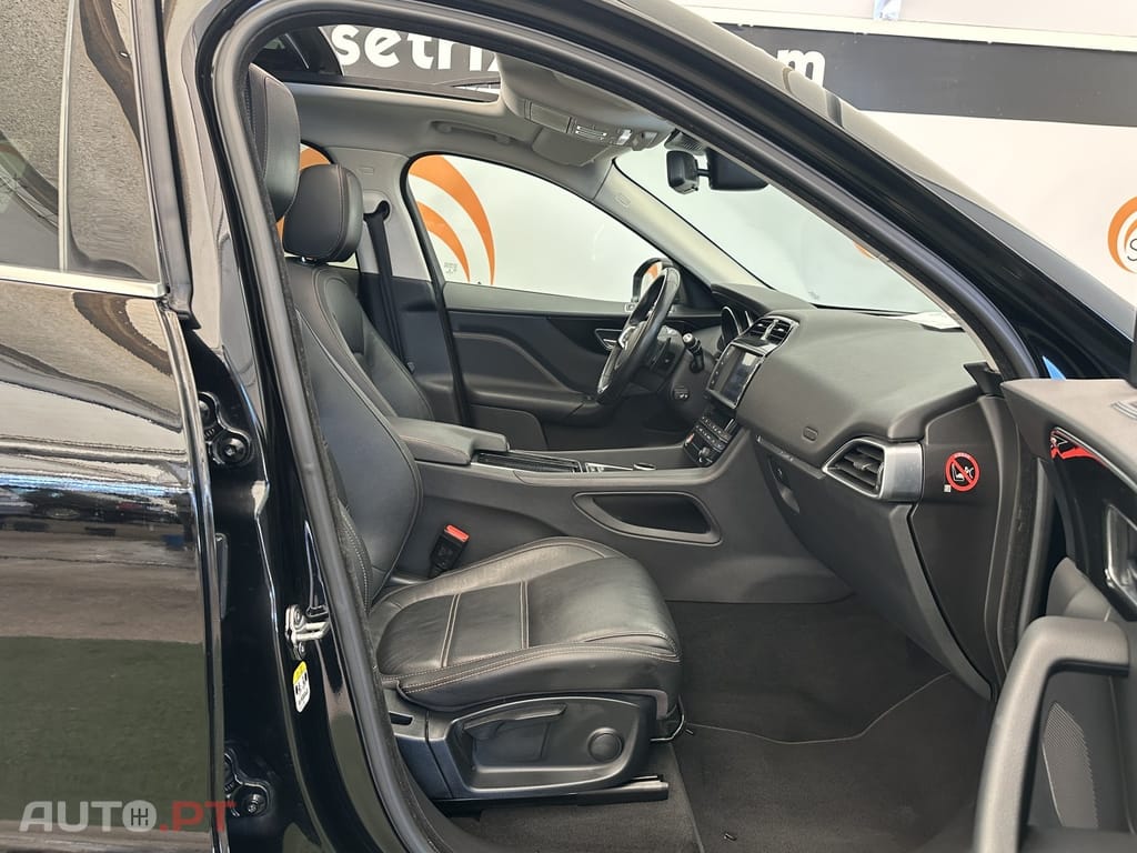 Jaguar F-Pace D200 AWD SE