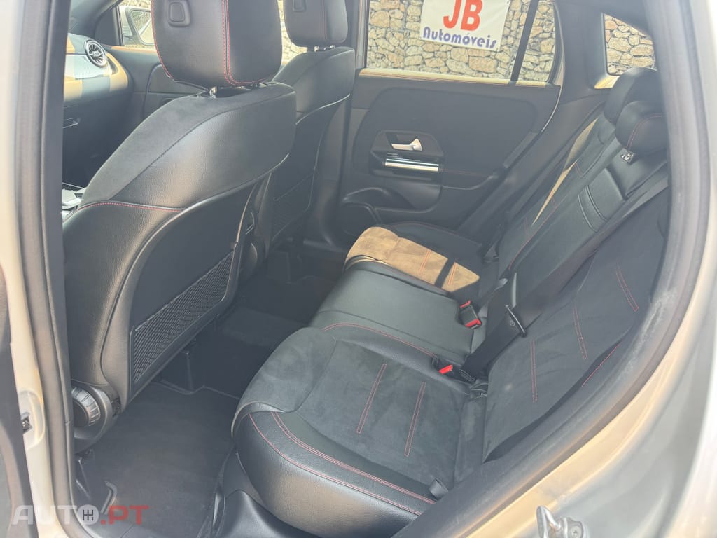 Mercedes-Benz GLA 250 e AMG Line