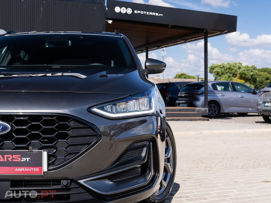 Ford Focus SW 1.0 EcoBoost MHEV ST-Line Aut.