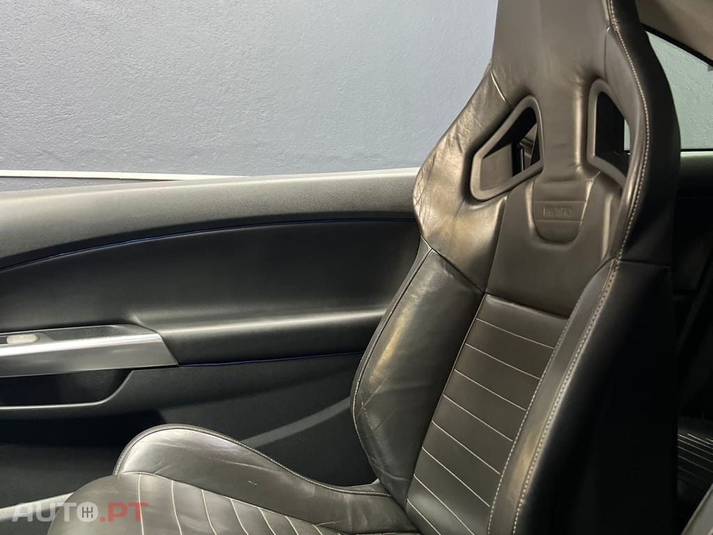 Opel Corsa 1.6 Turbo OPC