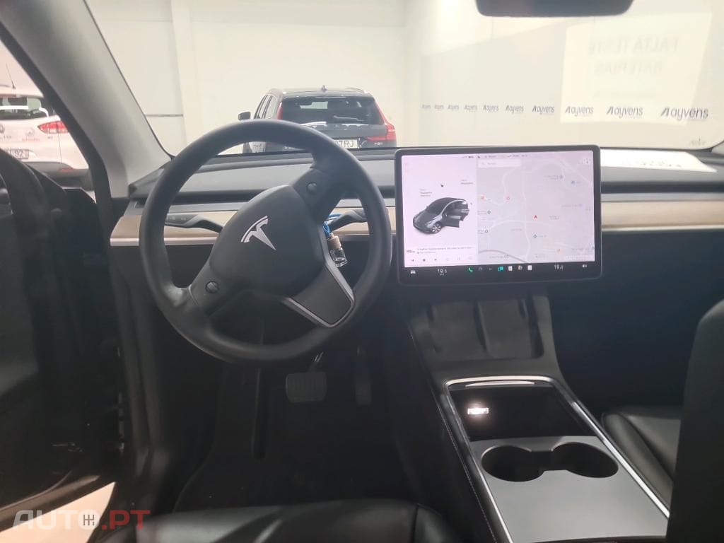 Tesla Model Y Long Range Tração Integral