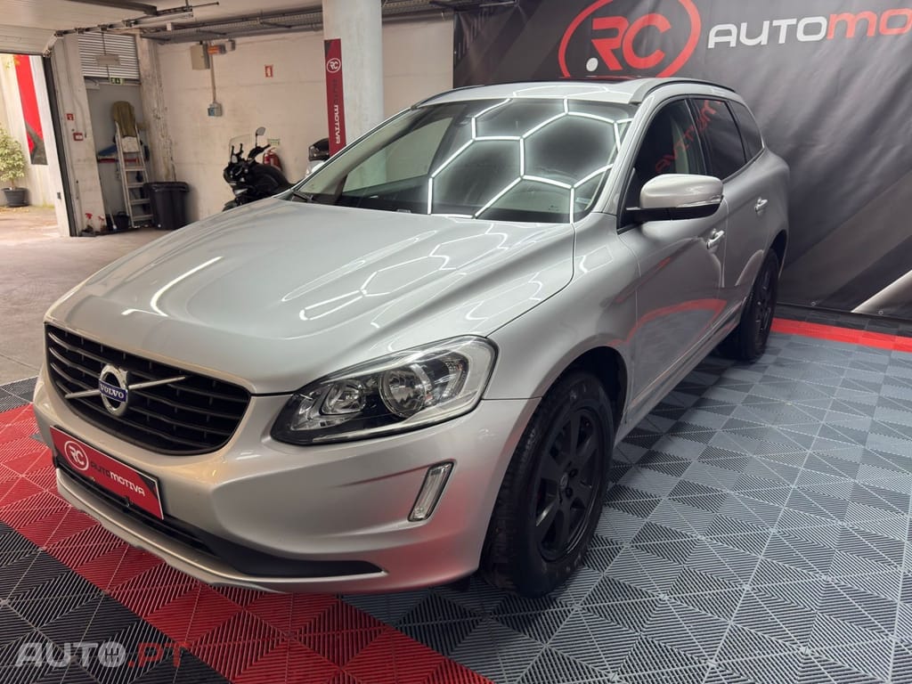 Volvo XC60 2.0 D3 Momentum Geartronic