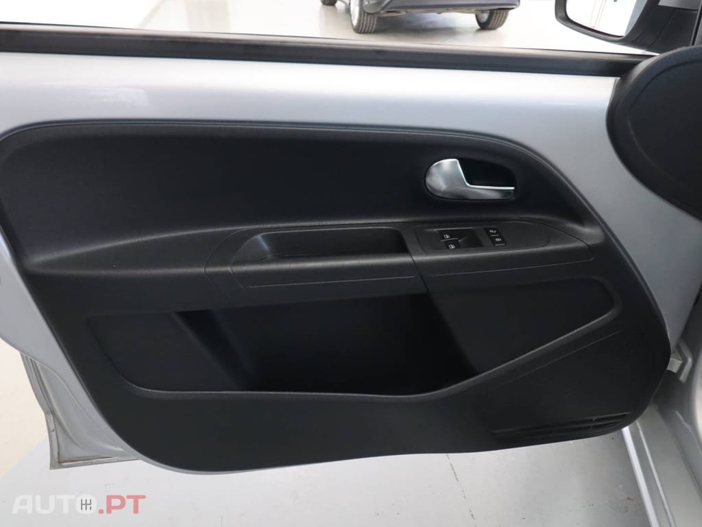 Volkswagen Up! 1.0 BlueMotion Move