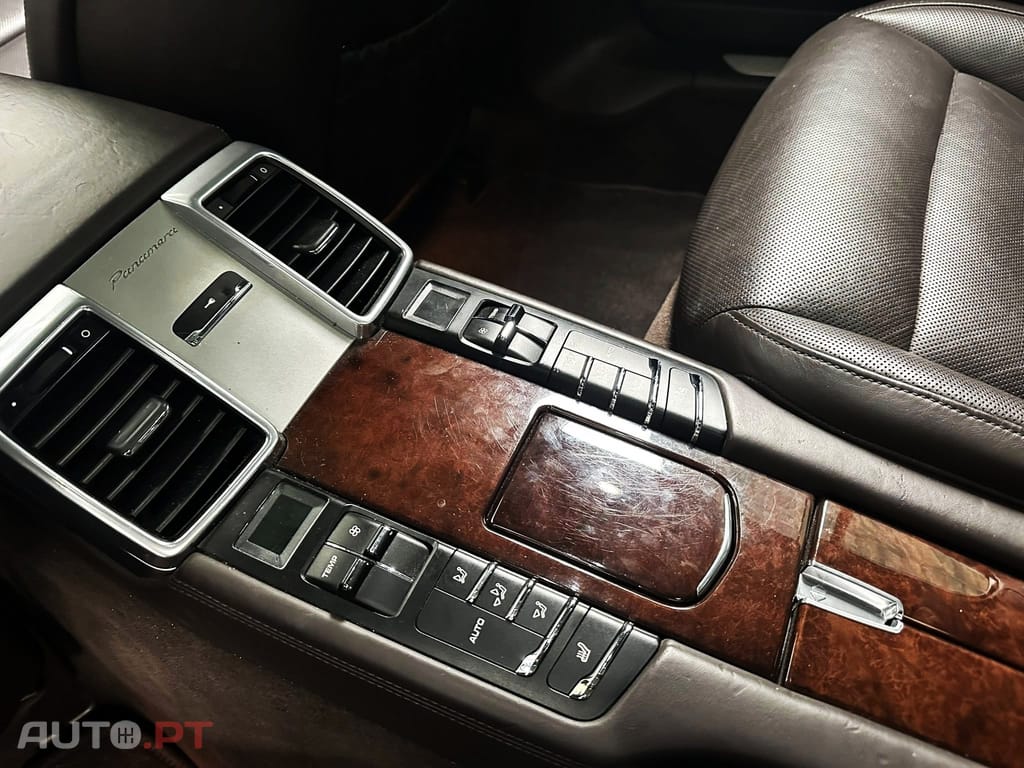 Porsche Panamera PDK