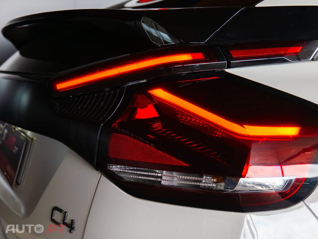 Citroen C4 BlueHDi 110 Stop&Start SHINE