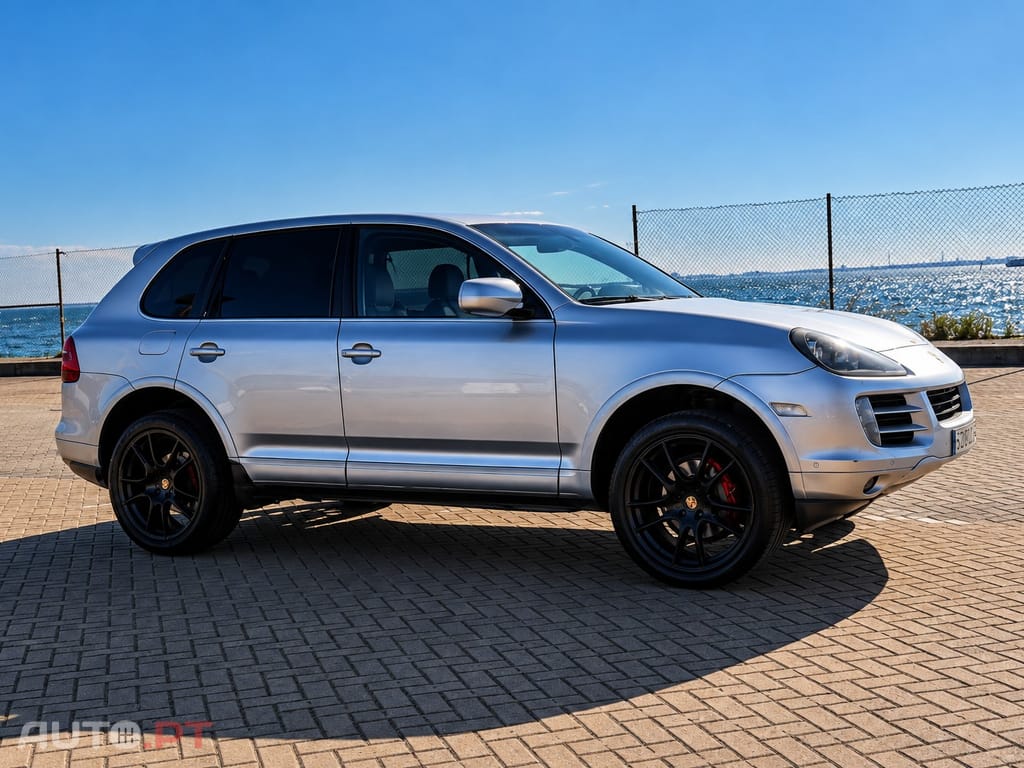 Porsche Cayenne Tiptronic