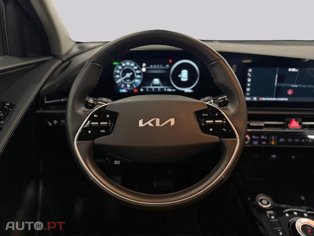Kia Niro Vision 64,8kWh I.V.A DEDUTIVEL 