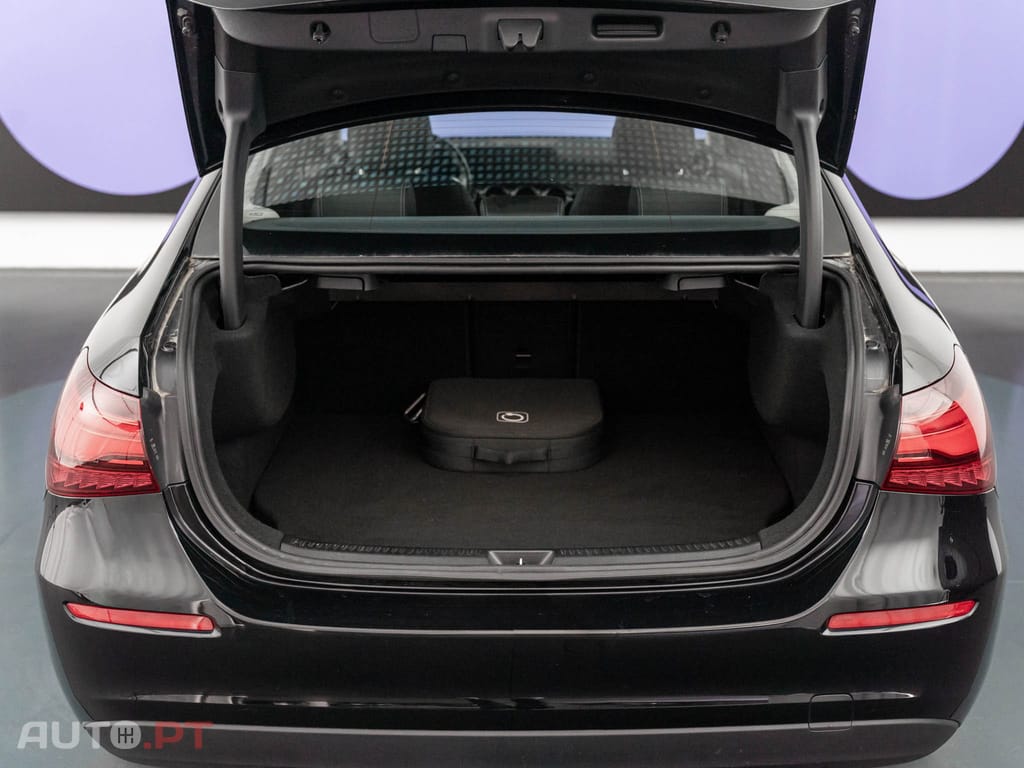 Mercedes-Benz A 250 e Style Plus