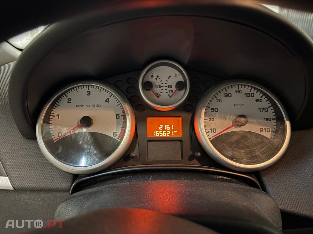 Peugeot 207 SW 1.6 HDi SE 200 Anos