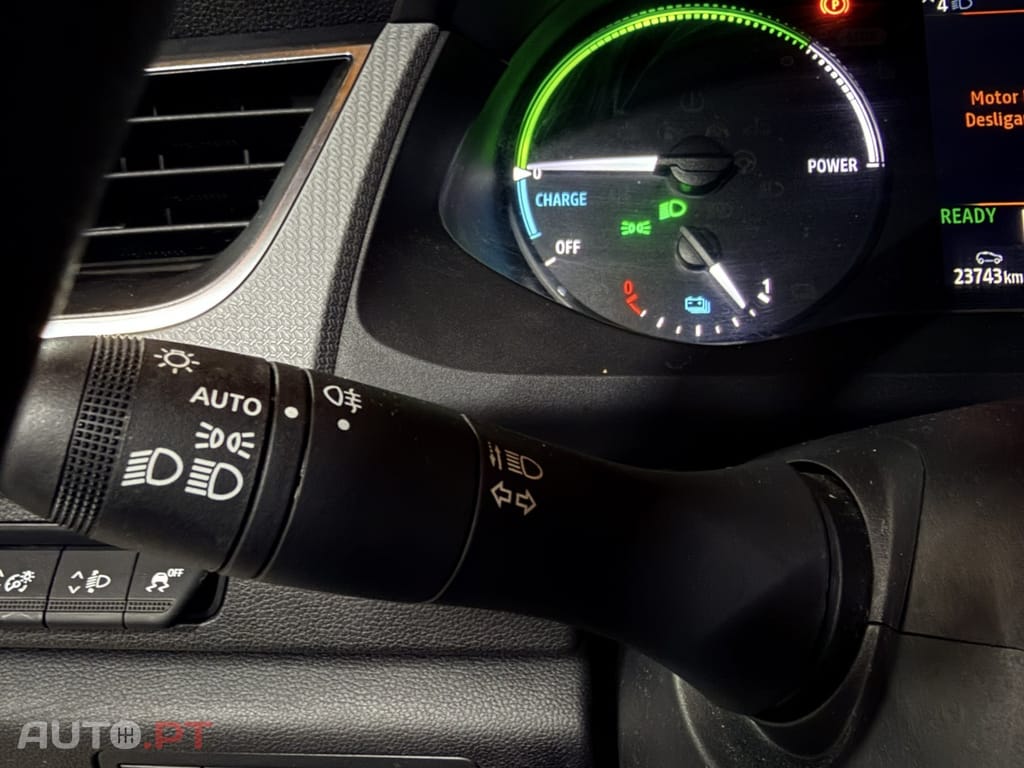 Renault Kangoo Rapid E-Tech — fotografia 18