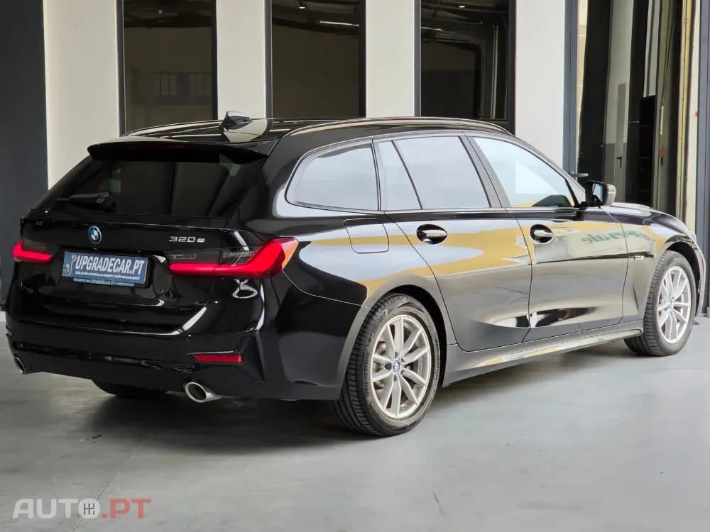 BMW 320 e Line Sport Auto
