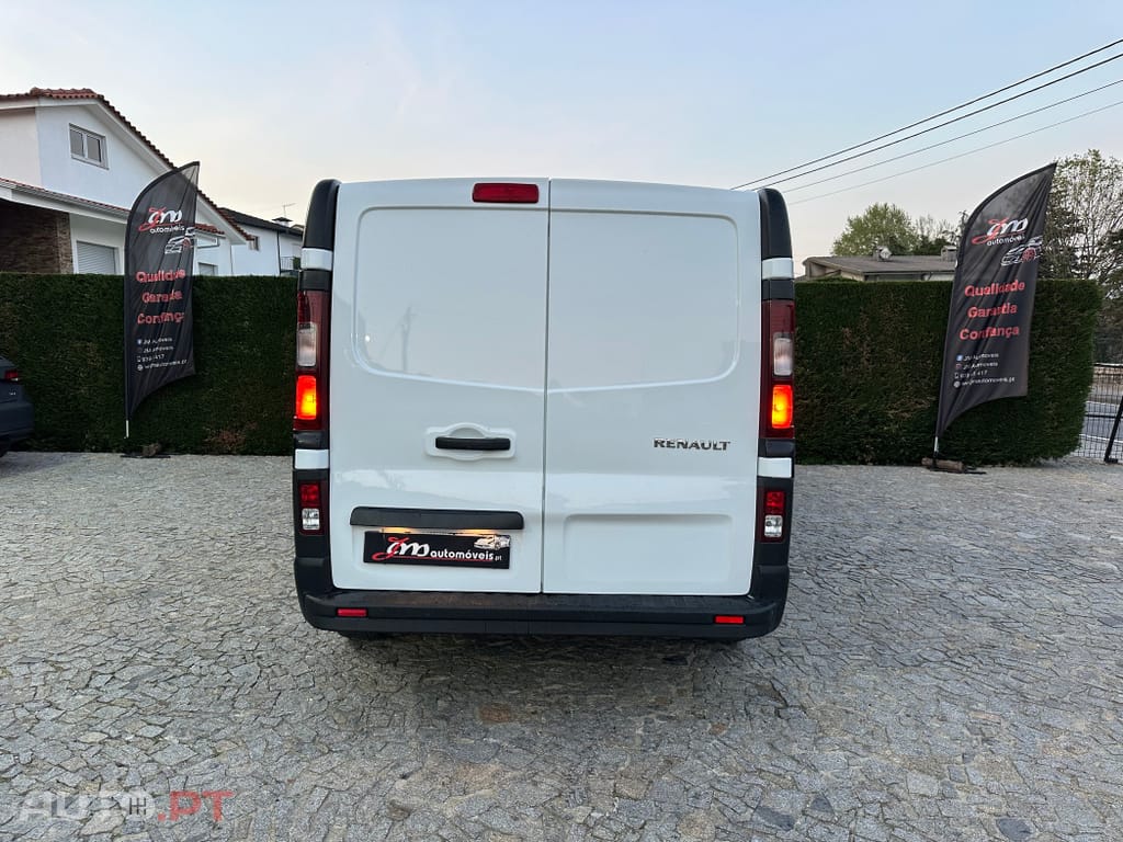 Renault Trafic 1.6 dCi L2H1 6 Lugares