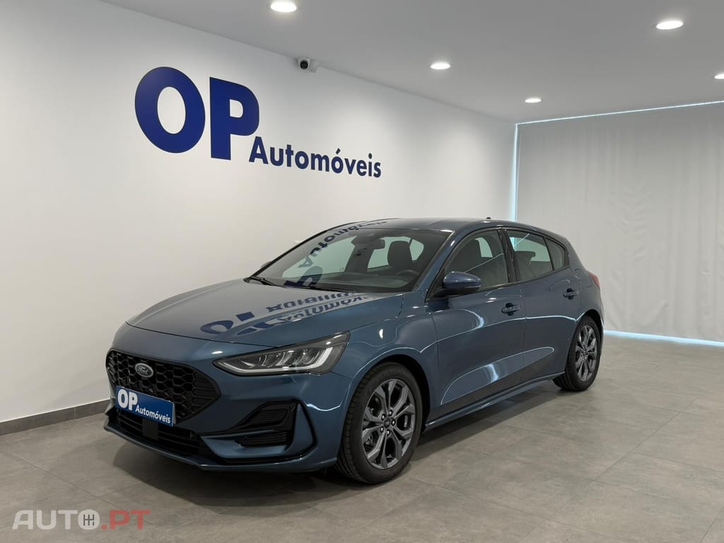 Ford Focus 1.0 EcoBoost MHEV ST-Line