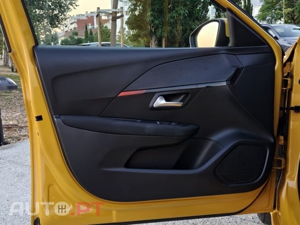 Peugeot 208 1.2 PureTech Active