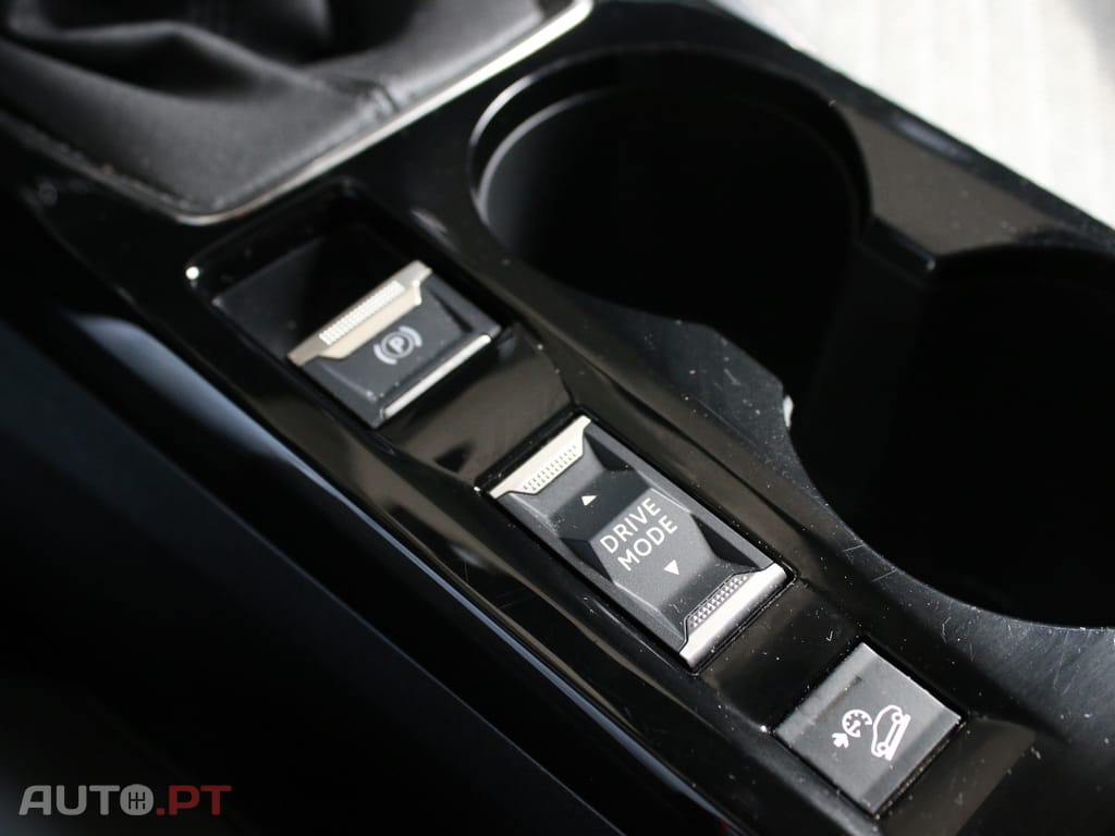 Peugeot 2008 PureTech 100 Allure