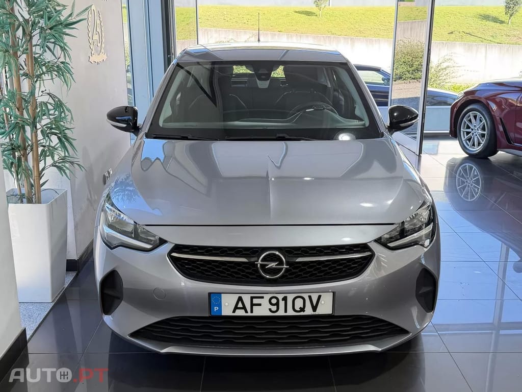 Opel Corsa 1.5 D Edition — fotografia 2