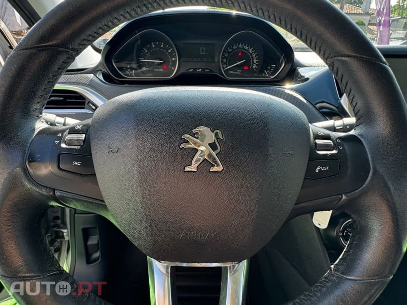 Peugeot 208 1.2 PureTech Style