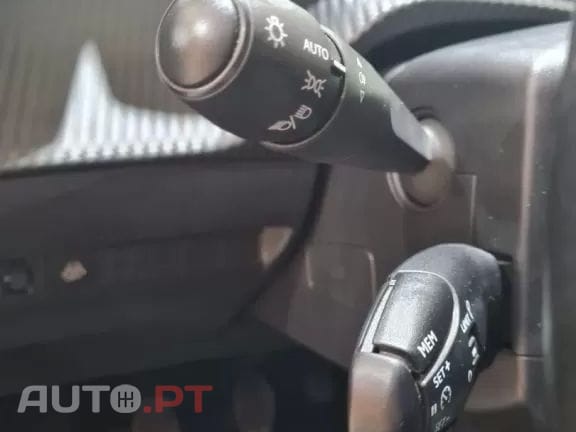 Peugeot 2008 PureTech 100 Stop&Start Allure