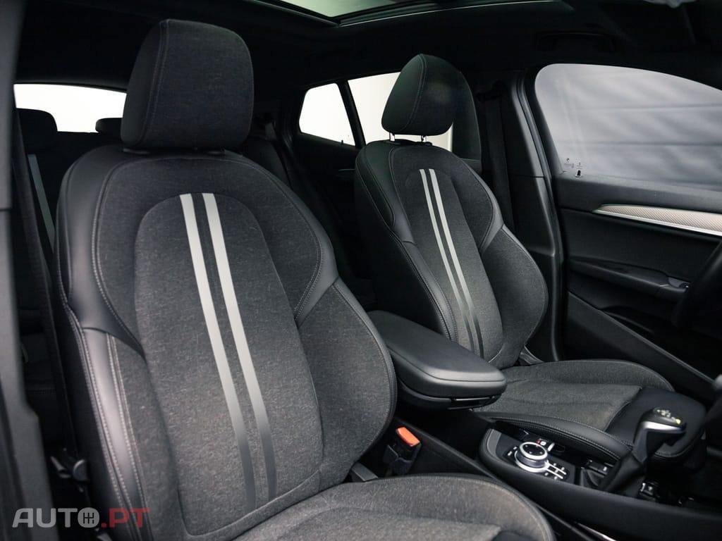 BMW X2 25 e xDrive Pack M