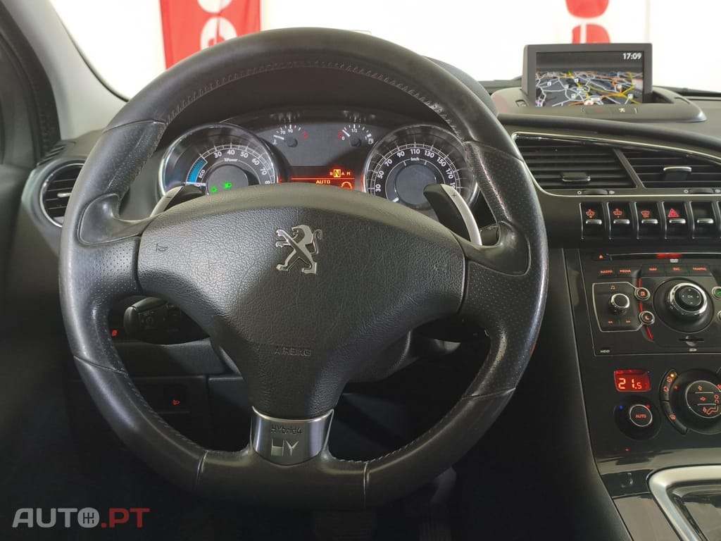 Peugeot 3008 2.0 HDi Hybrid4