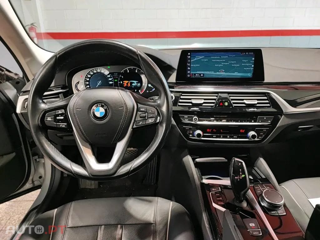 BMW 520 d Line Luxury Auto