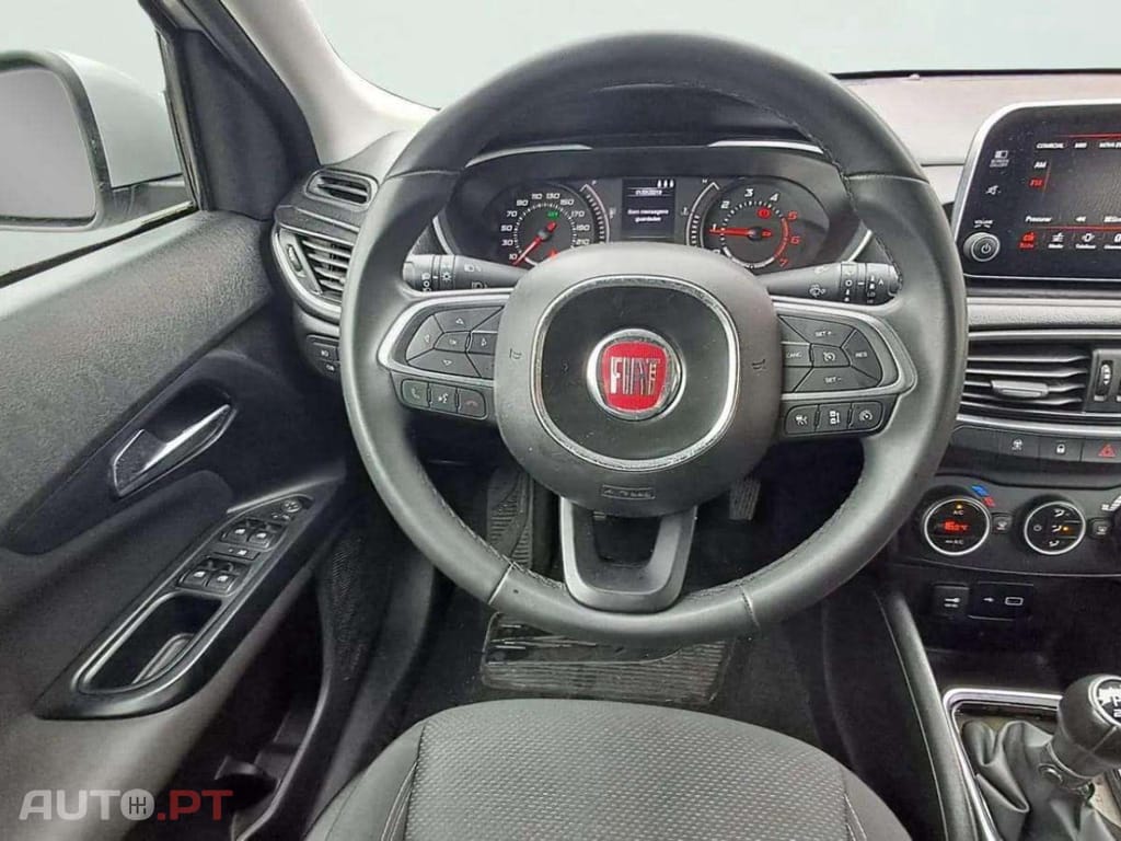Fiat Tipo 1.3 M-Jet Lounge