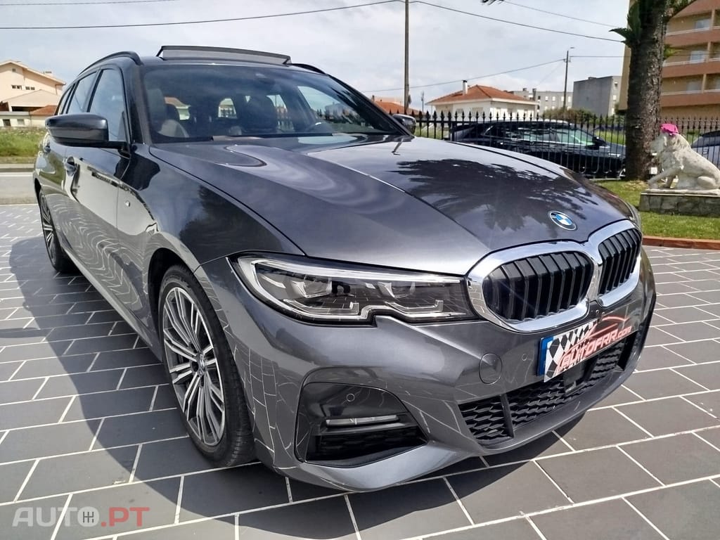 BMW 320 d Touring Pack Desportivo M Auto