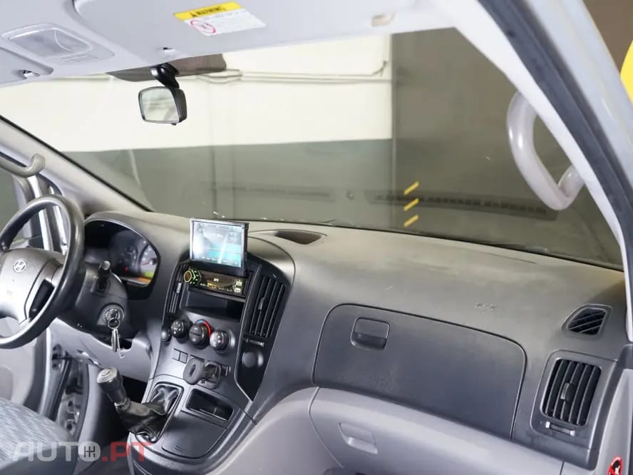 Hyundai H-1 2.5 CRDi Travel Comfort