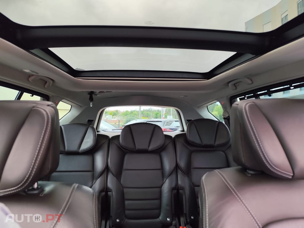 Renault Espace 1.6 dCi Initiale Paris EDC