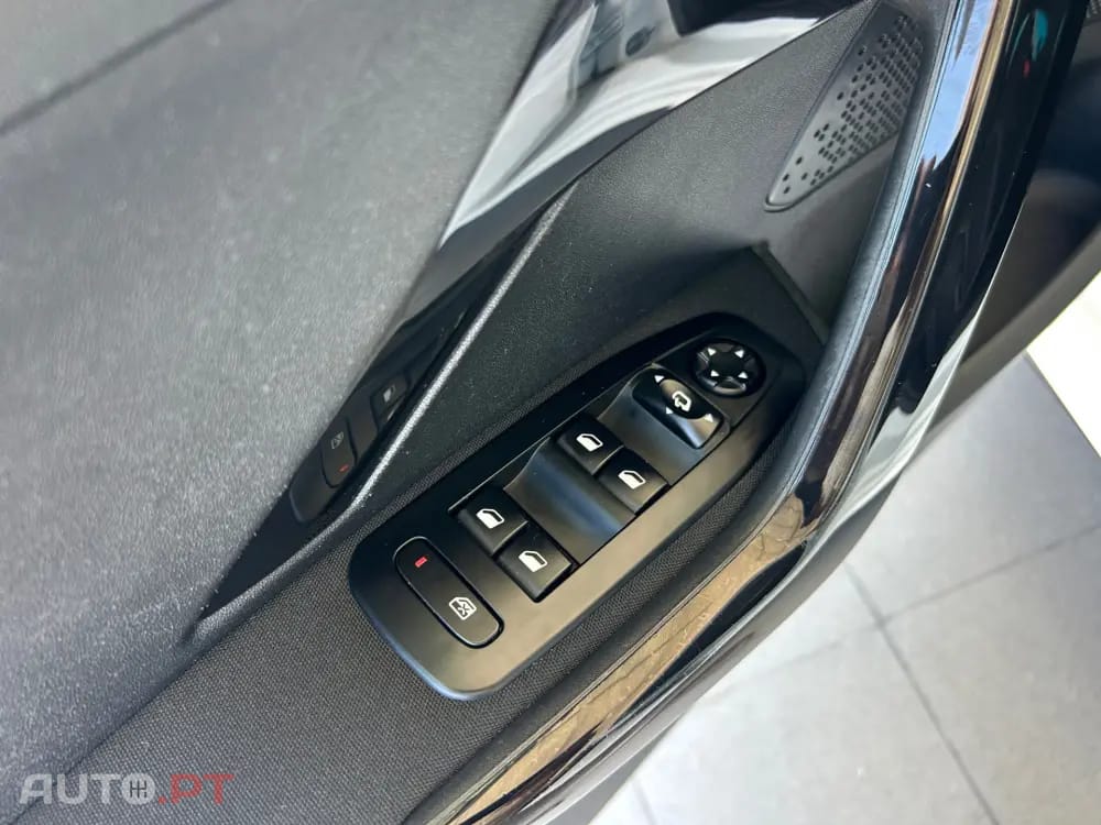 Peugeot 208 1.2 PureTech Allure