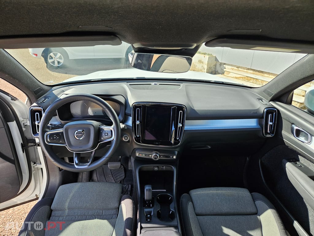 Volvo XC40 T2, 1.5, 129cv, CORE
