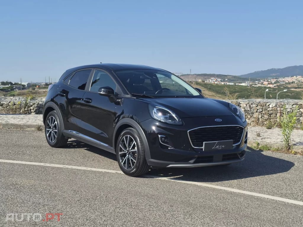 Ford Puma 1.0 EcoBoost MHEV Titanium
